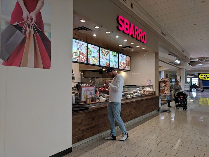 get-authentic-italian-taste-at-sbarro.jpg