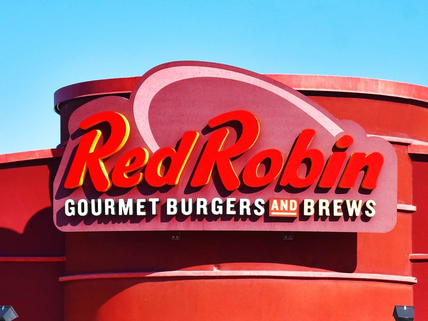 red-robin-enjoy-mouthwatering-moments.jpeg